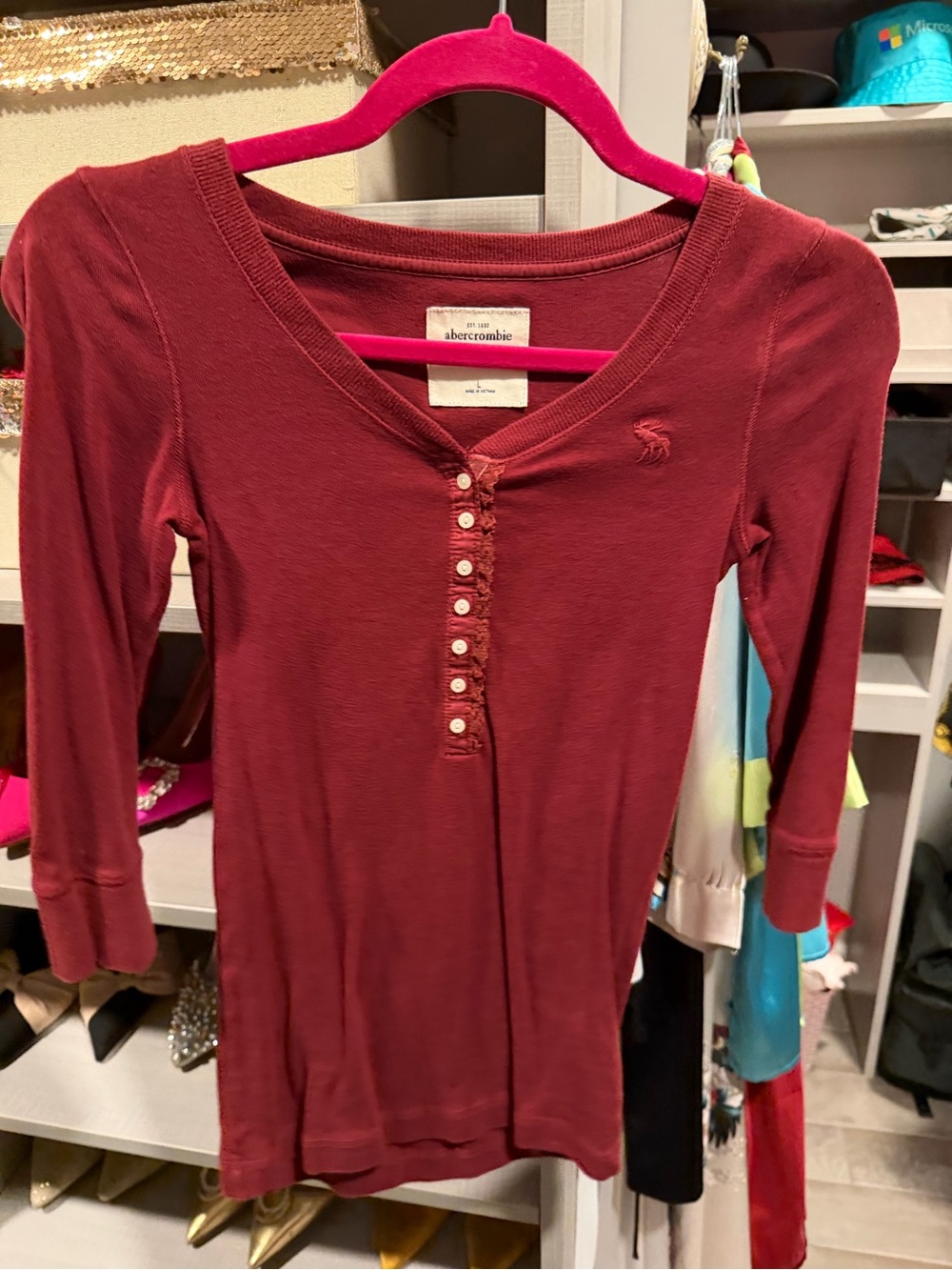 Abercrombie & Fitch Burgundy Ribbed Henley Top